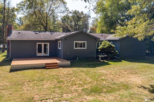 1530 Coventry Dr, Temperance, MI, 48182-9233 | Card Image