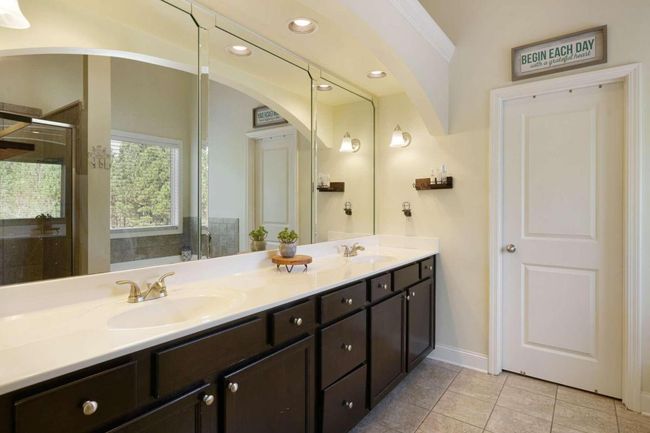 1099 Parkmist Dr, House other with 5 bedrooms, 3 bathrooms and 4 parking in Buford GA | Image 20
