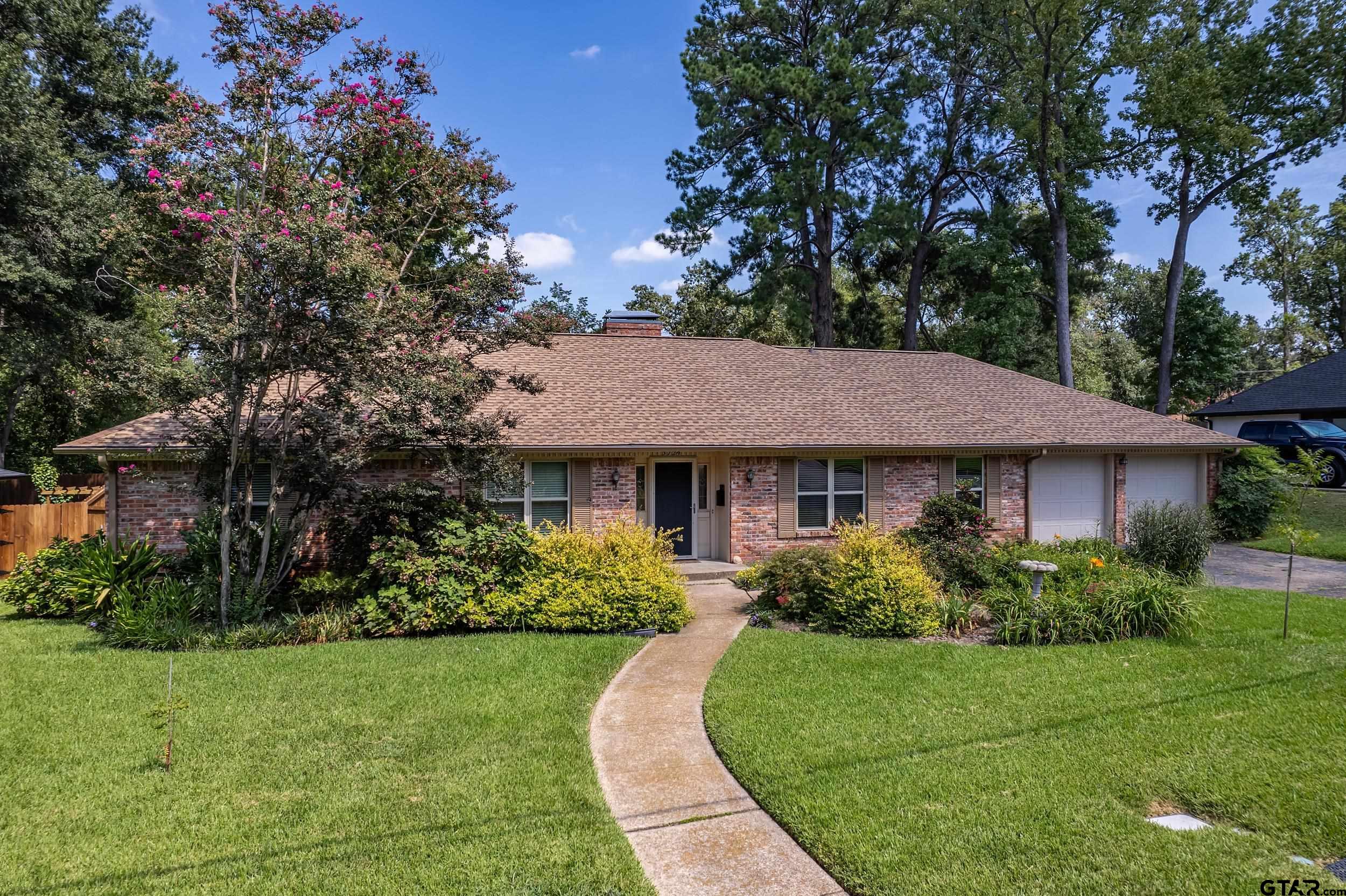 Pollard Dr, Tyler, TX 75701