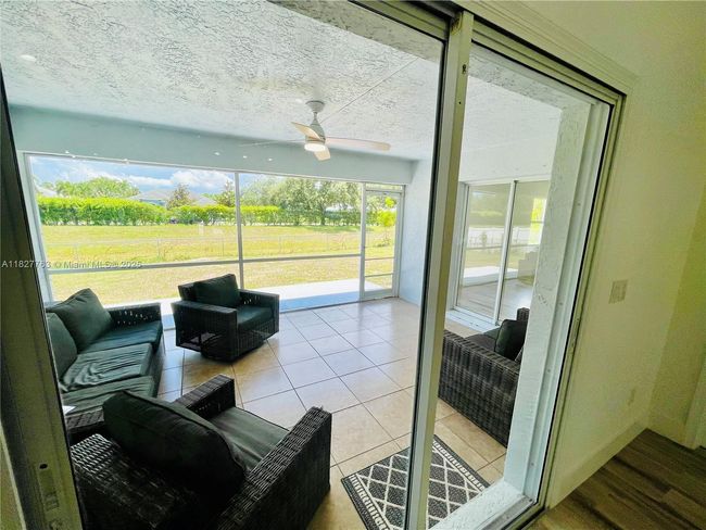 272 Sw Oakridge Dr, House other with 4 bedrooms, 2 bathrooms and null parking in Port St. Lucie FL | Image 37
