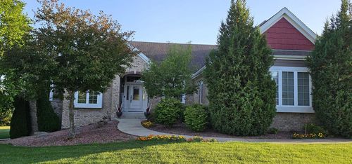 N74W24579 Merske Court, Sussex, WI, 53089 | Card Image