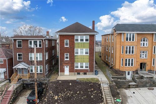 3002-3004 Clermont Avenue, Brentwood, PA, 15227 | Card Image