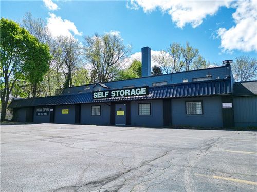 169 Flanders St, Rochester, NY, 14619-1707 | Card Image