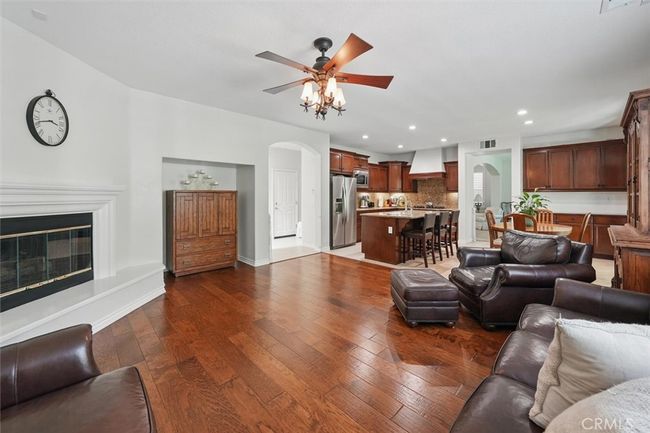 19728 Ellis Henry Ct, House other with 5 bedrooms, 3 bathrooms and 3 parking in Newhall CA | Image 14