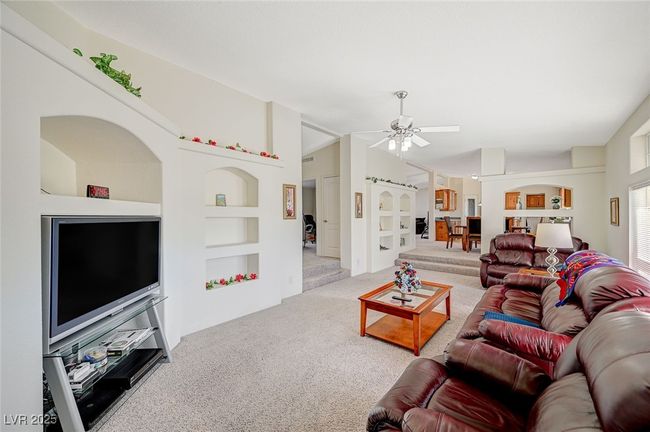 235 Tres Lobos St, House other with 3 bedrooms, 2 bathrooms and null parking in Overton NV | Image 16