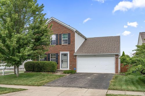 662 Mustang Canyon Dr, Galloway, OH, 43119-8318 | Card Image