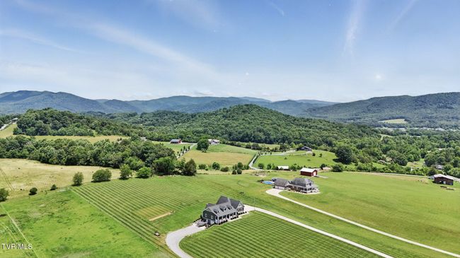 313 Treadway Trl, House other with 3 bedrooms, 3 bathrooms and null parking in Jonesborough TN | Image 69
