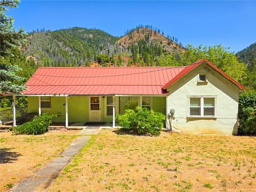 38703 State Highway 96, Klamath River, CA, 96050-9026 | Card Image