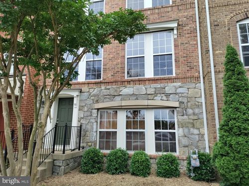1202 Ellis Ave, FREDERICKSBURG, VA, 22401-2670 | Card Image