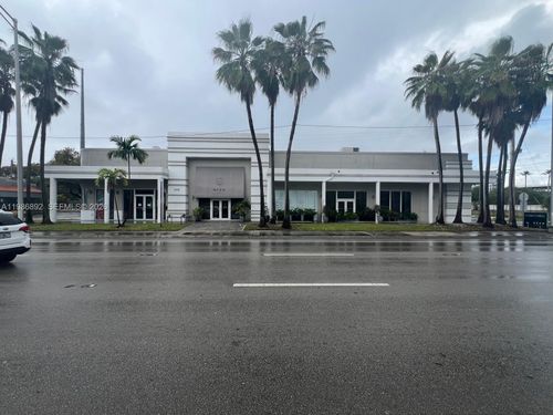 13750 Biscayne Blvd, North Miami Beach, FL, 33181-1620 | Card Image