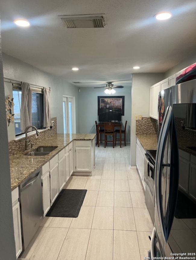 13218 Huntsman Rd, House other with 4 bedrooms, 3 bathrooms and null parking in San Antonio TX | Image 6