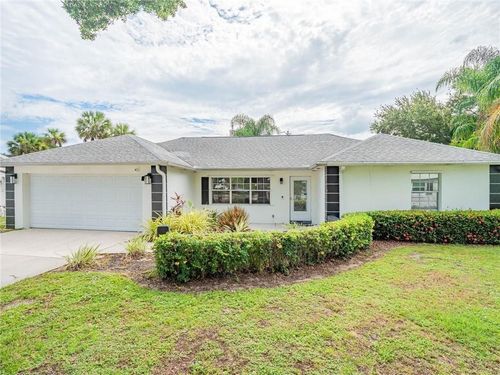 1902 4th Ave, Vero Beach, FL, 32960-0912 | Card Image