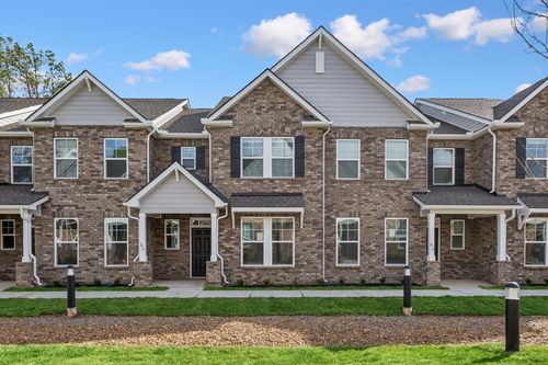 d5-2900 Suzanne Landon Dr, Murfreesboro, TN, 37130-1063 | Card Image