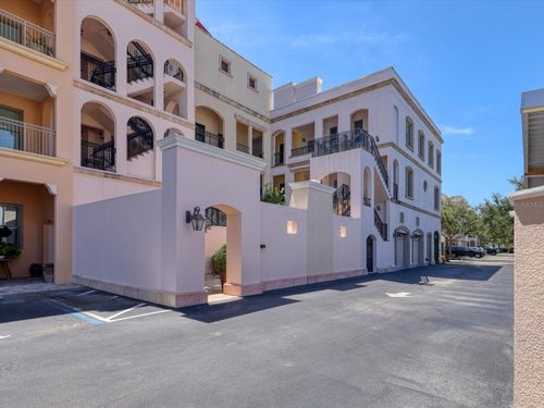 204-525 N Orange Ave, Sarasota, FL, 34236-5100 | Card Image