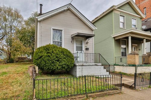 326 E 17th St, Covington, KY, 41014-1315 | Card Image