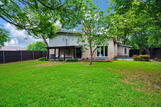 12208 Treeview Ln, House other with 4 bedrooms, 2 bathrooms and null parking in Farmers Branch TX | Image 21
