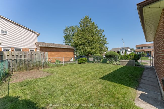 124 Panter Cres, House other with 3 bedrooms, 1 bathrooms and 1 parking in Ajax ON | Image 30