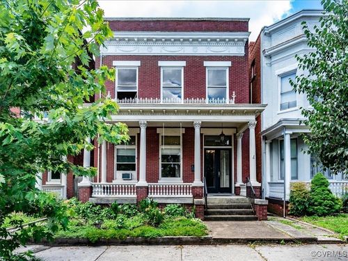 2025 W Grace St, Richmond, VA, 23220-2003 | Card Image