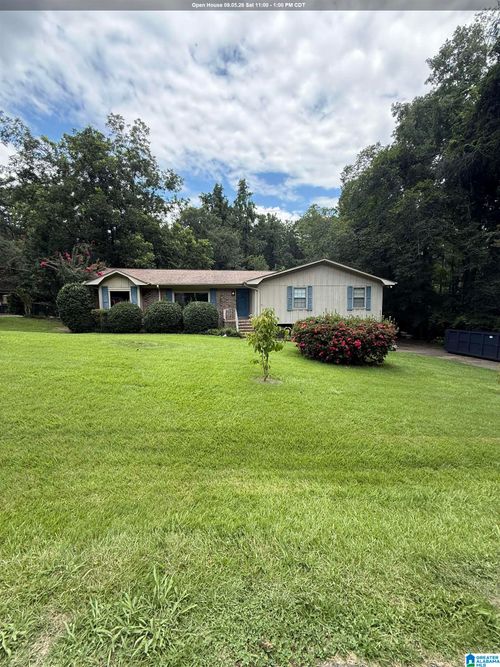 204 Laurel Dr, Gardendale, AL, 35071-2400 | Card Image