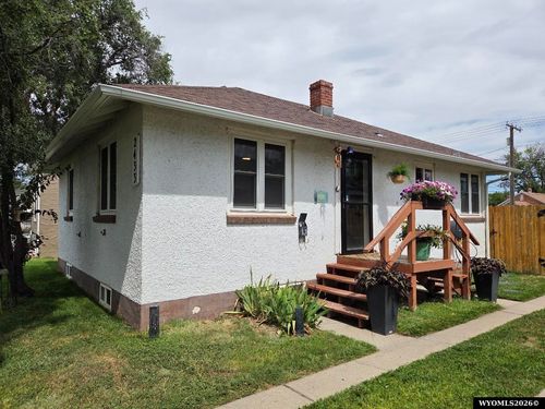 2433 B St, Torrington, WY, 82240-2435 | Card Image