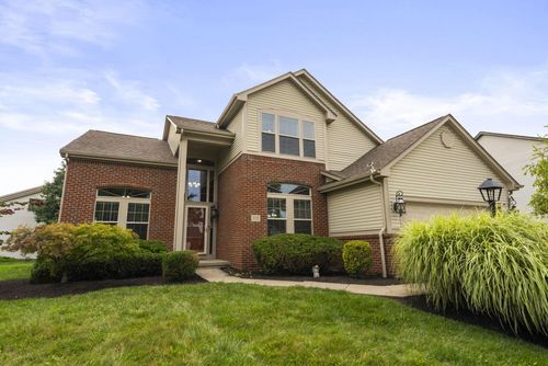 717 Preston Trails Dr, Pickerington, OH, 43147-2054 | Card Image
