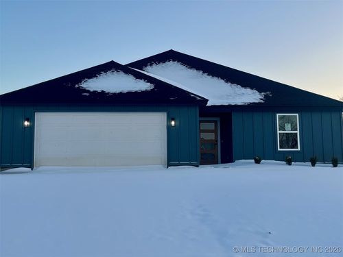 730 E 38th St N, Tulsa, OK, 74106-1606 | Card Image