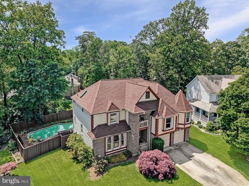 10217 Grovewood Way, Fairfax, VA, 22032-3250 | Card Image