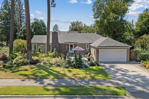 2718 S Hatch St, Spokane, WA, 99203 | Card Image