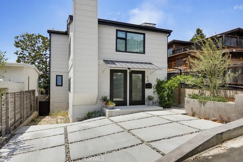 450 Ruby St, Laguna Beach, CA, 92651-3642 | Card Image