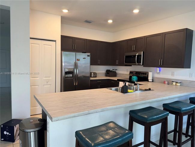 2686 Se 13 Th Ct, House other with 3 bedrooms, 3 bathrooms and null parking in Homestead FL | Image 8