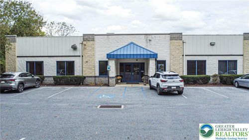 4110 Independence Dr, Schnecksville, PA, 18078-2581 | Card Image