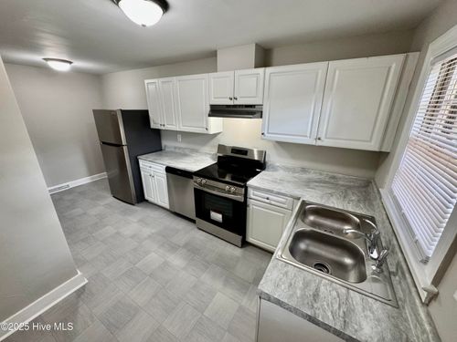 a-2506 E 3rd St, Greenville, NC, 27858-1701 | Card Image