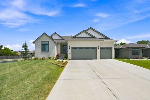 2602 N Emerald Ct, Andover, KS, 67002-7675 | Card Image