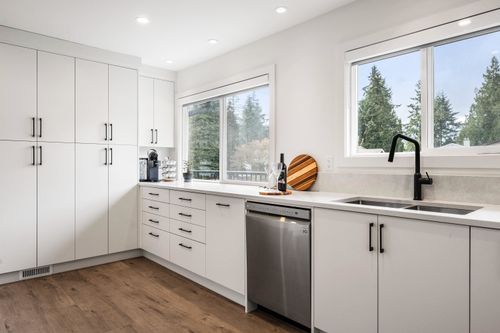 4656 203a St, Langley, BC, V3A5K1 | Card Image