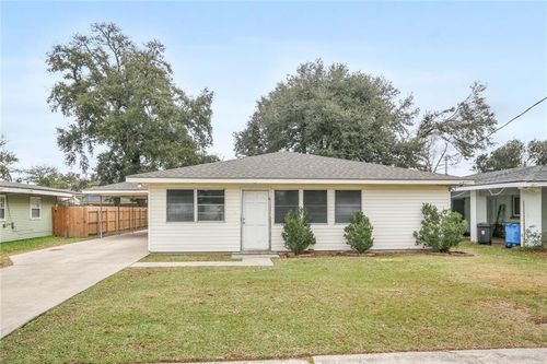 137 Celia Dr, Luling, LA, 70070-4005 | Card Image