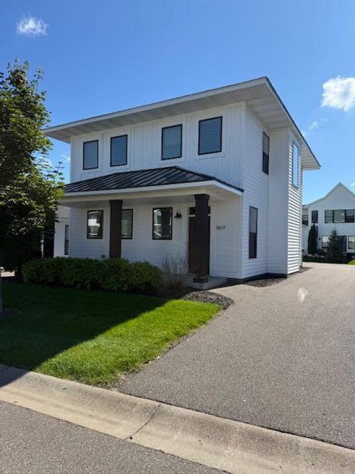 11617 86th Ave N, Maple Grove, MN, 55369-4154 | Card Image