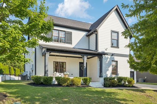 301 Finnhorse Ln, Franklin, TN, 37064-2597 | Card Image