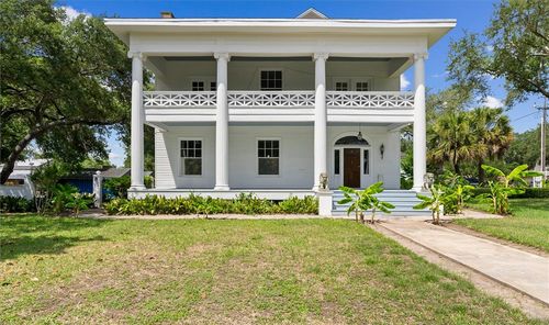 1309 N Adams St, Beeville, TX, 78102-3535 | Card Image