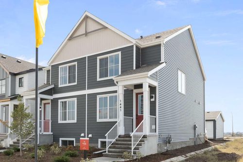 1441 Rangeview Dr Se, Calgary, AB, T3S0C6 | Card Image