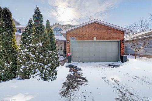 4996 Greenlane Rd, Beamsville, ON, L3J0C1 | Card Image