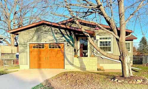 218 N Maple St, Monticello, IA, 52310-1549 | Card Image