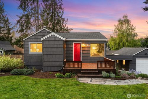 8129 224th St Sw, Edmonds, WA, 98026-8247 | Card Image
