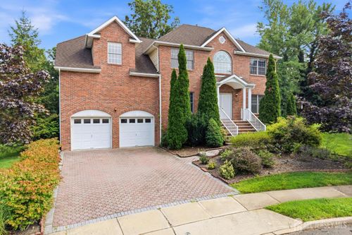 33 Melbloum Ln, Edison, NJ, 08837-2780 | Card Image