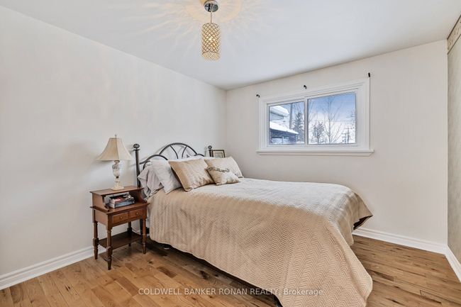 2 Lionel Stone Ave E, House other with 3 bedrooms, 2 bathrooms and 3 parking in Tottenham ON | Image 12