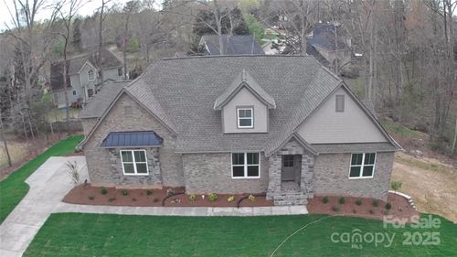 233-2069 Landry Ln, Rock Hill, SC, 29732-7824 | Card Image
