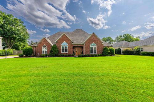 1700 Brentwood, Muscle Shoals, AL, 35661-4717 | Card Image