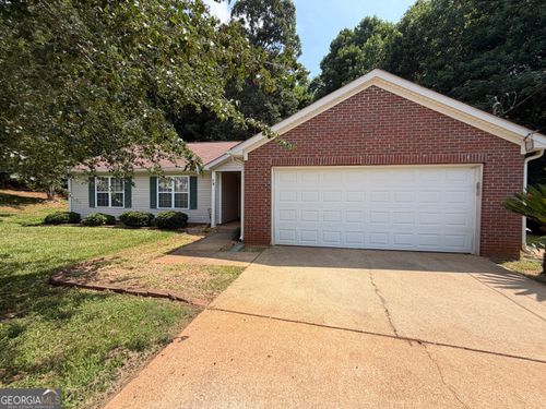 74 Canterbury Dr, Grantville, GA, 30220-2033 | Card Image
