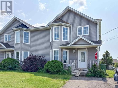 52 Parent St, Charlottetown, PE, C1C1R2 | Card Image
