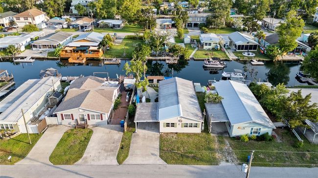 5336 Circle Dr, House other with 2 bedrooms, 2 bathrooms and null parking in Weeki Wachee FL | Image 33