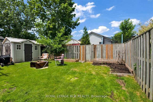 31 Cottonwood Dr, House other with 3 bedrooms, 2 bathrooms and 4 parking in Saint Thomas ON | Image 17